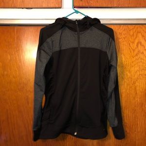 Heavy active wear zip worn 1x